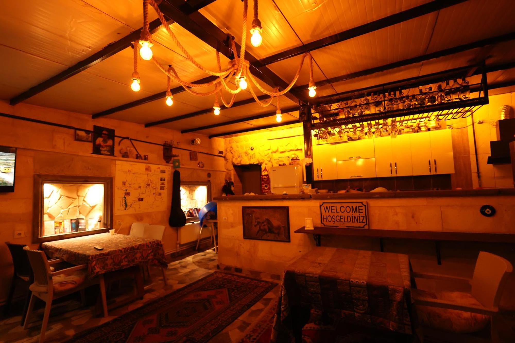 Lucky Luke Stone House Lejlighed Göreme Eksteriør billede