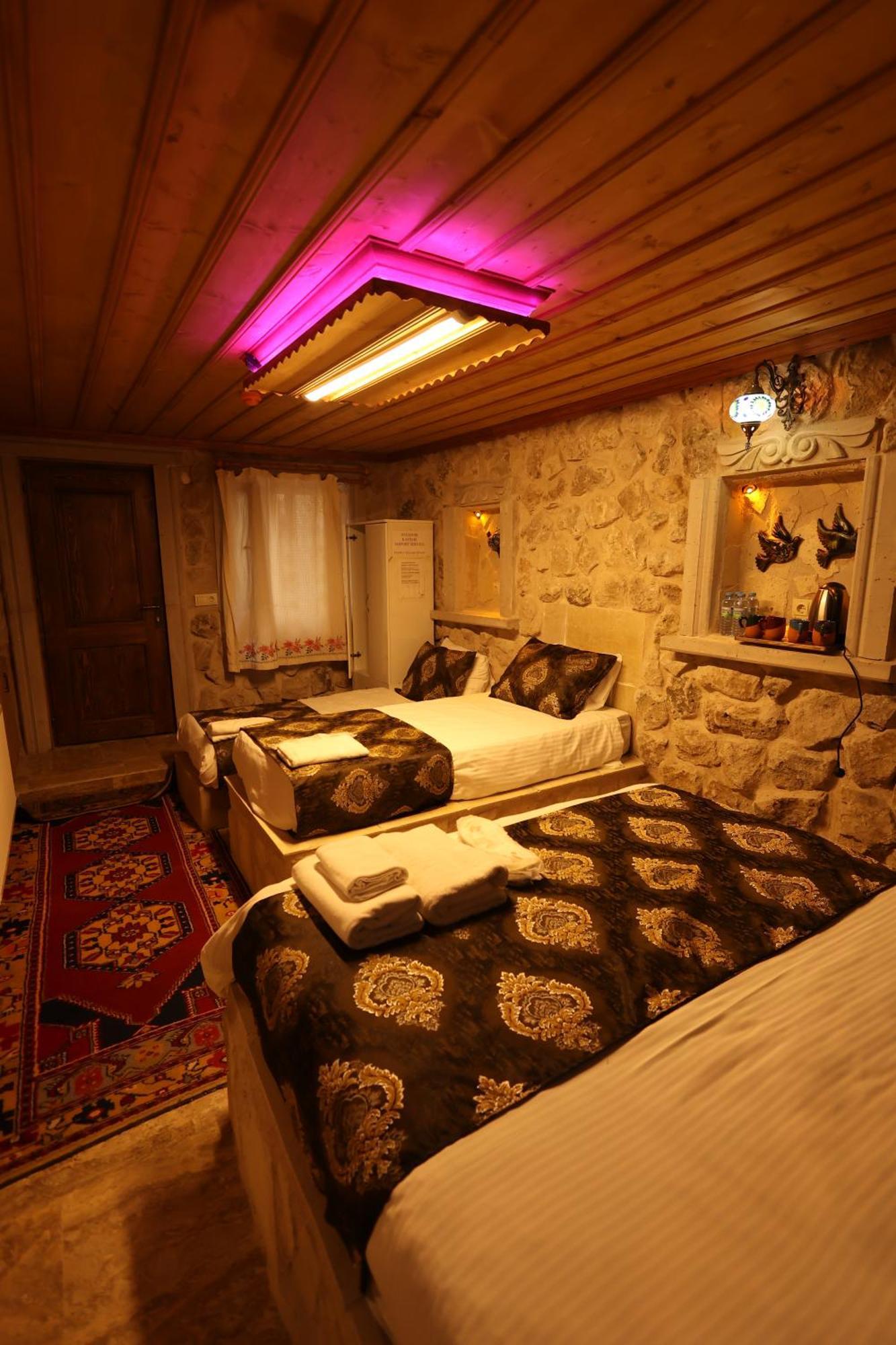 Lucky Luke Stone House Lejlighed Göreme Eksteriør billede